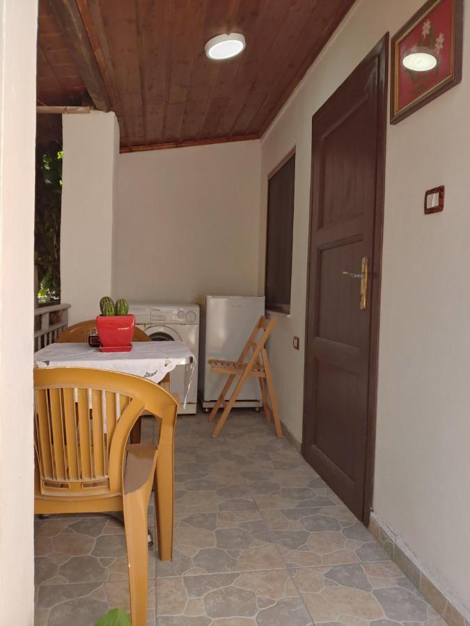Tomor Shehu Guest House Berat Kültér fotó